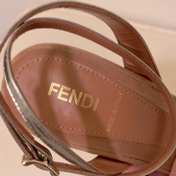 Fendi Suede Platform Heels - Picture 11 of 15